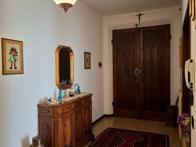 Villa con giardino, Santa Croce sull'Arno staffoli