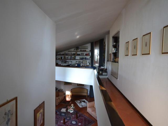 Villa con giardino, Siena vico alto