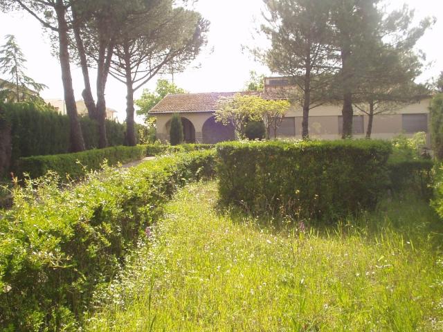 Villa con giardino, Peccioli fabbrica