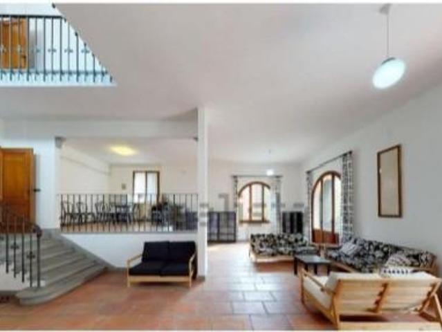 Villa con giardino, Pisa porta a lucca