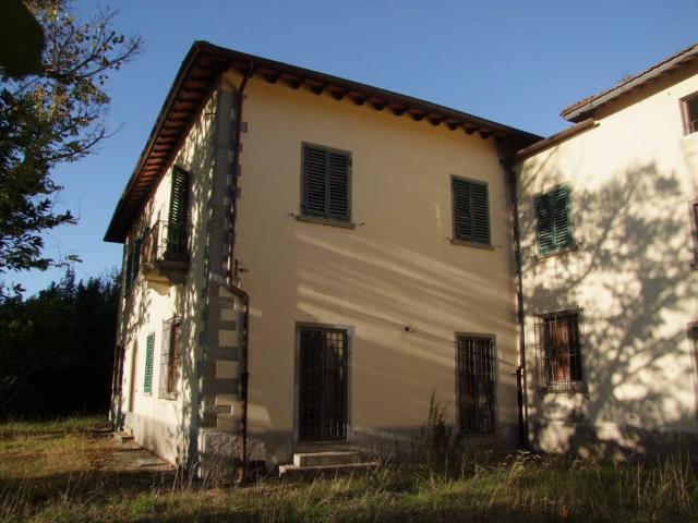 Villa con giardino, Rufina turicchi