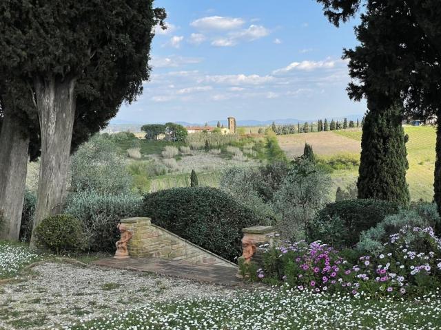 Villa con giardino, Vinci toiano