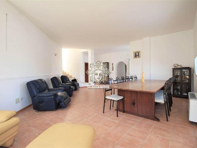 Villa con piscina
