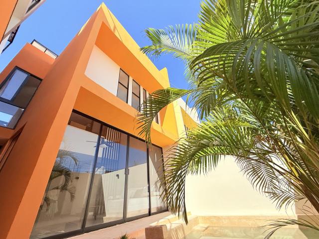 Villa con Piscina en Venta en Chelem