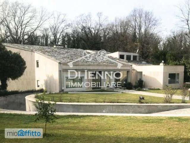 Villa con piscina Giustiniana, olgiata, cesano