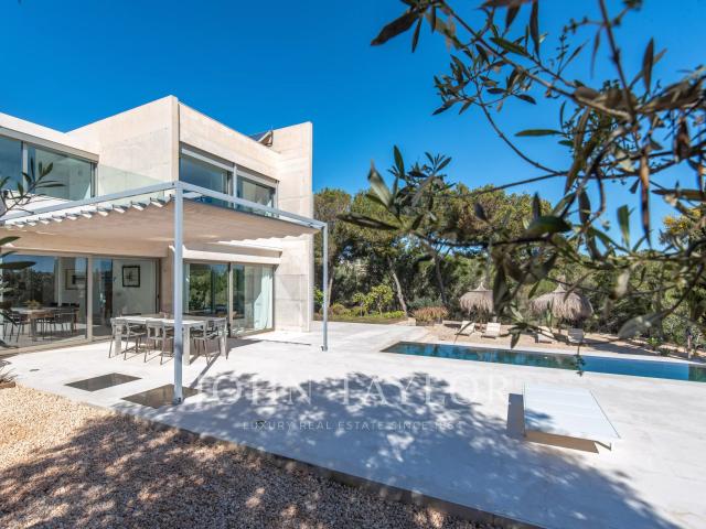 Villa con licencia turística, Privacidad, Diseño y el Mar a sus pies