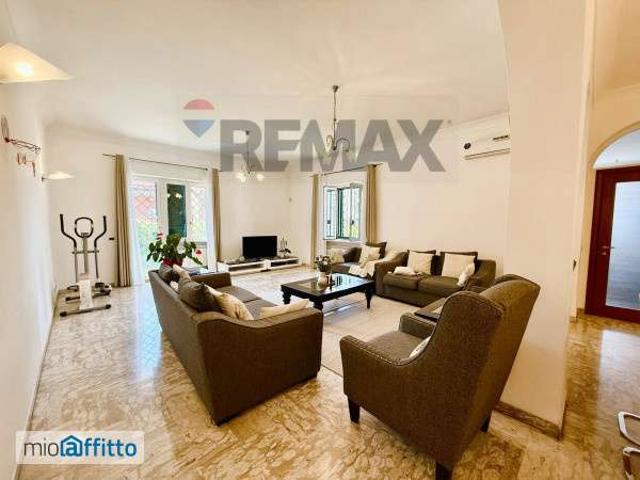 Villa con terrazzo Cassia, tomba di nerone, roma