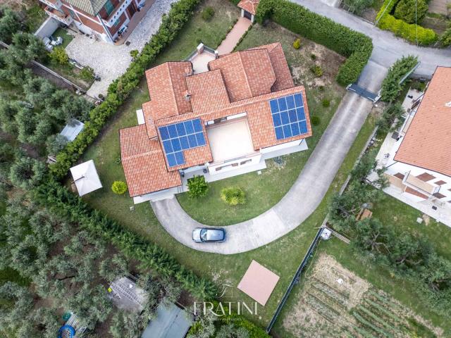 Villa Unifamiliare in vendita a Sant'Egidio alla Vibrata