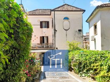 VILLA BIFAMILIARE in vendita a Sant'Elia Fiumerapido