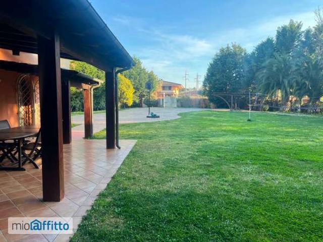 Villa con terrazzo Giustiniana, olgiata, cesano