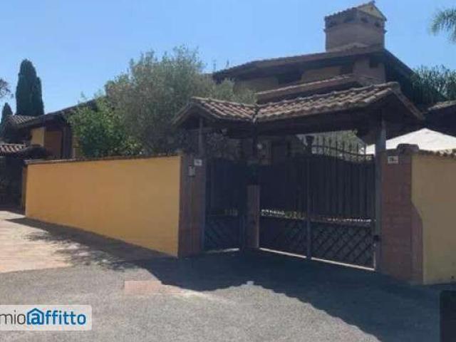Villa con terrazzo e piscina Acilia, vitinia, ostia antica, malafede, dragona delle borgate