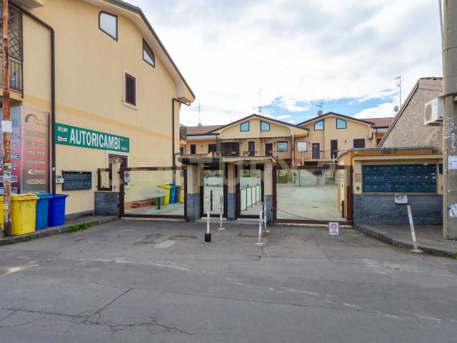 Villa con terrazzo in via emanuela setticarraro 59, Belpasso