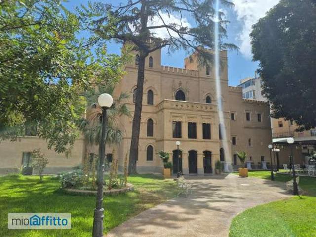Villa con terrazzo Palermo