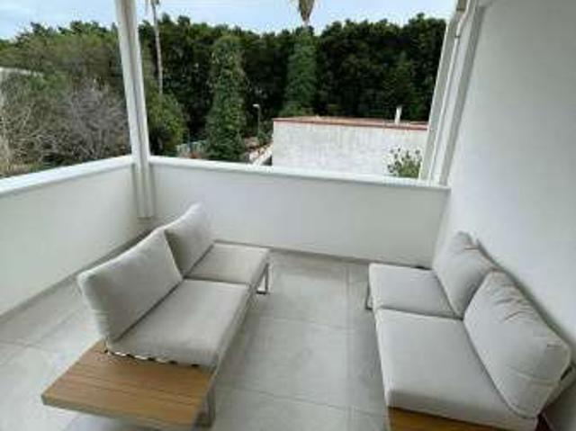 Villa con terrazzo Tommaso natale