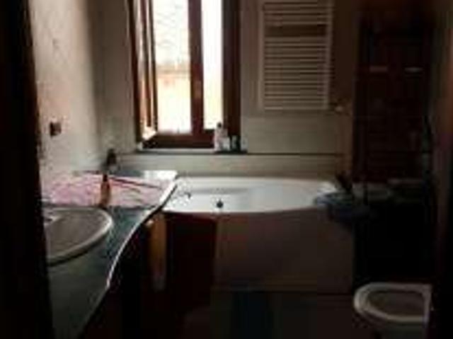 Villa con terrazzo Villadeati