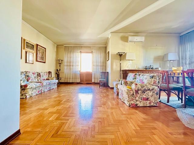 Villa con terrazzi a Empoli