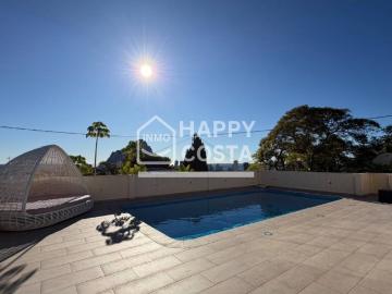 Villa con vistas al mar en urbanización Ortenbach
