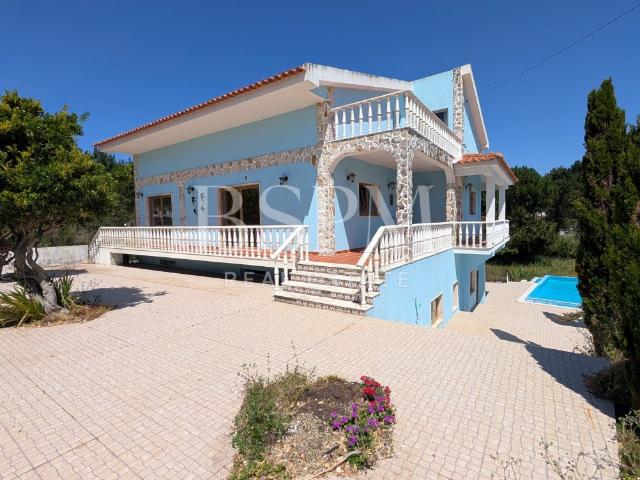 Villa costeira com anexo, piscina aquecida e 3.100 m² de ter. 0m² Foz Do Arelho