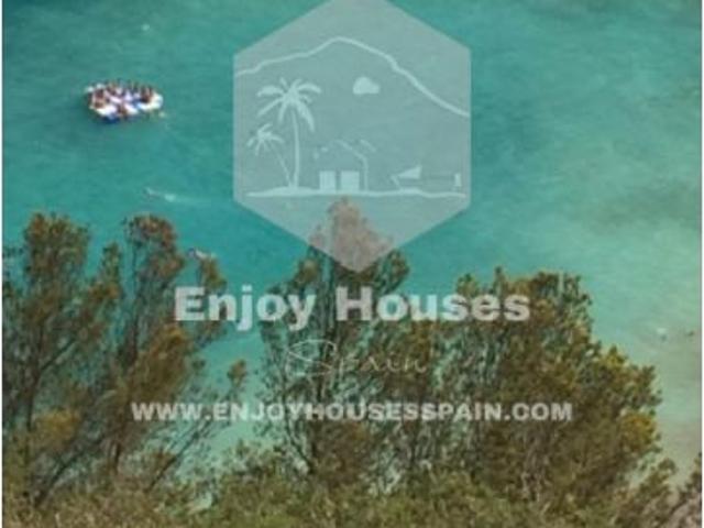 Villa costera exclusiva en venta en Jávea Diseño de primera clase y vida al