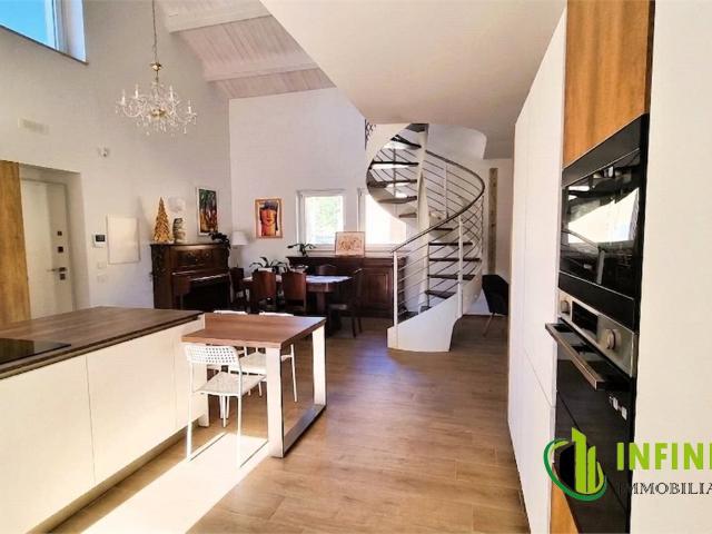 Villa classe A4 a Matera