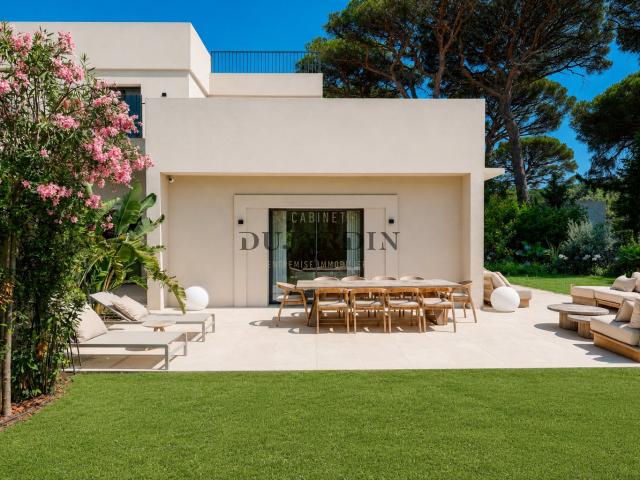 Villa clé en main dans un domaine sécurisé à Saint Tropez 200m² Saint Tropez