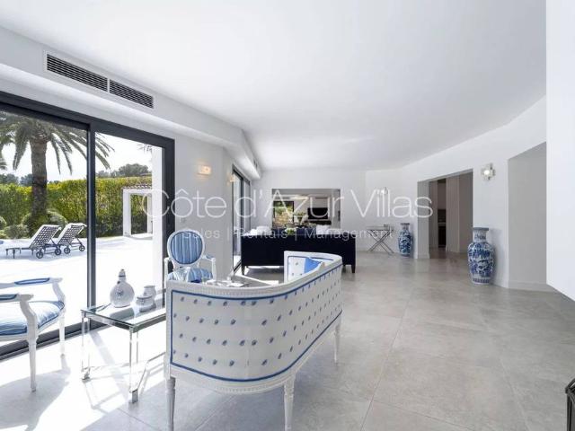 Villa Crystal, Mougins