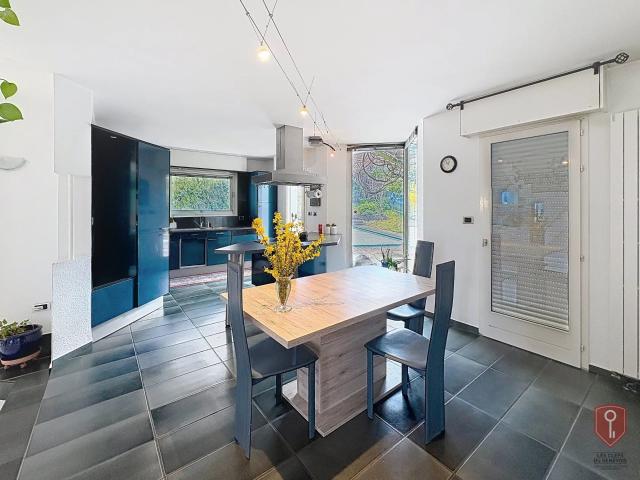 Villa d’architecte 161 m² + annexes sous sol complet pisci. 161m² Saint Julien en Genevois
