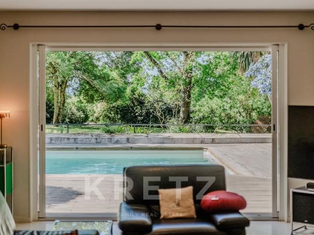 Villa d’architecte à vendre à Clermont le Fort avec piscine. 229m² Toulouse