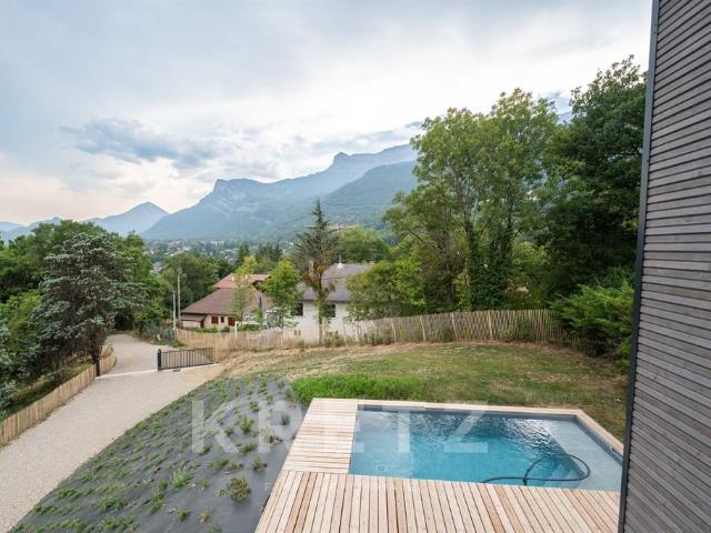 Villa D’Architecte Avec Vue Panoramique Sur Les Alpes 248m² Claix