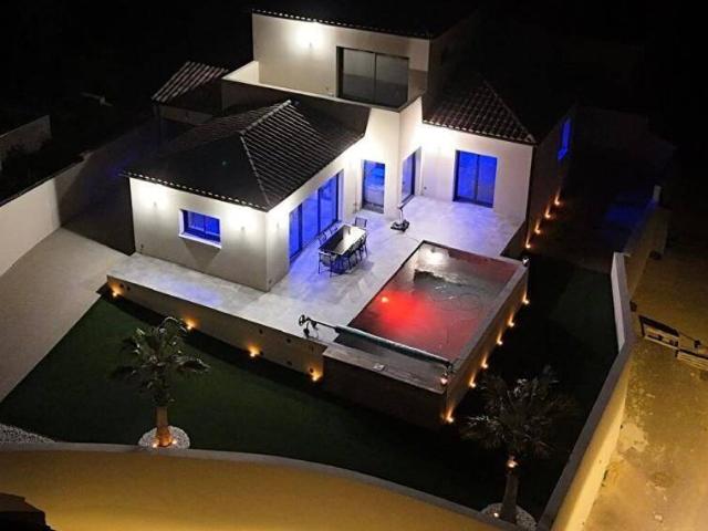 Villa d’exception 150 m² avec piscine chauffée – Toutes charges comprises – Disponible au 1er septembre