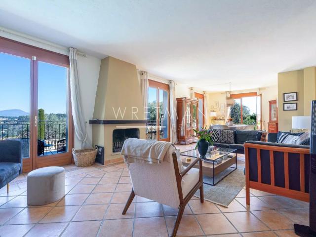 Villa d’exception avec vue spectaculaire Vence 173m² Vence