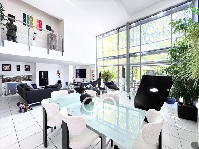 Villa d'Architecte 6 Pièces 197m2 Jardin Arboré Montpell. 197m² Montpellier