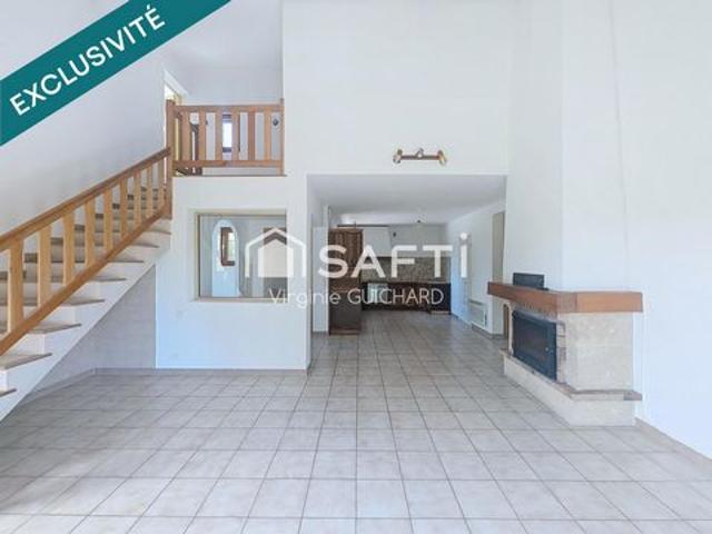 Villa d'architecte 136 m² AIGLUN 04