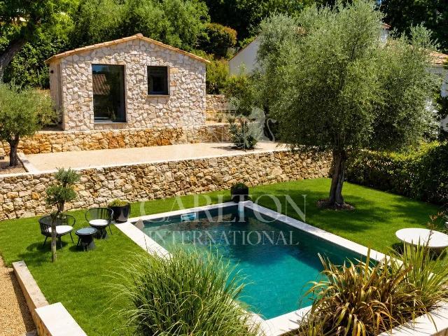 Villa d'architecte Unique au coeur de Valbonne village 177m² Valbonne