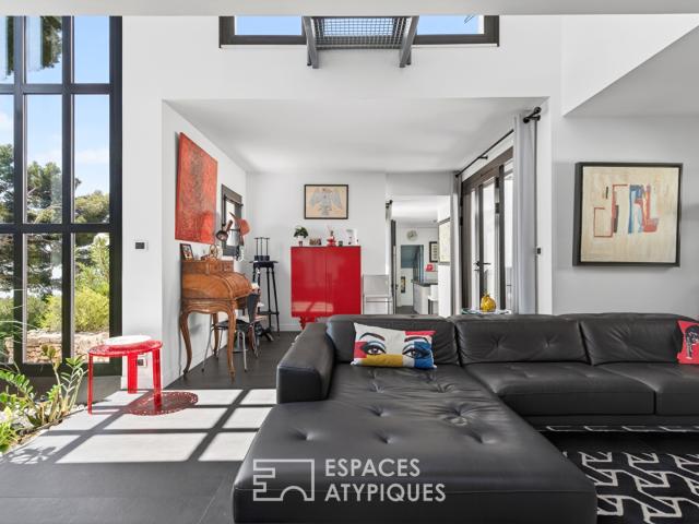 Villa d'architecte avec piscine et vue mer au coeur de Cassis