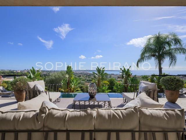 Villa D'architecte Contemporaine Avec Vue Mer Panoramique 575m² Cannes