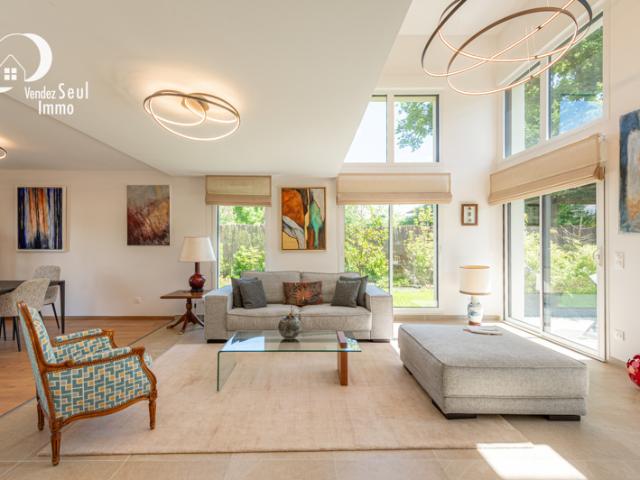 Villa d'architecte contemporaine 140 m2 Chens sur Léman