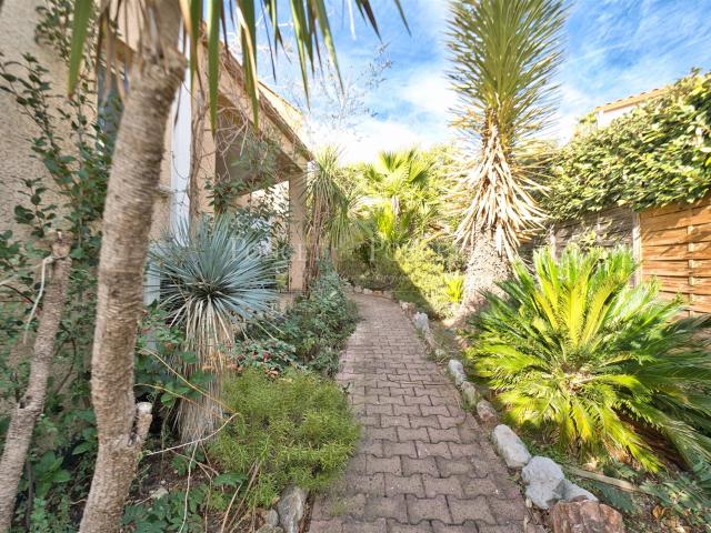 Villa d'Architecte de 230 m² 230m² Juvignac