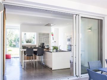Villa d'architecte de 240 m2 à vendre à Montélimar. 240m² Montélimar