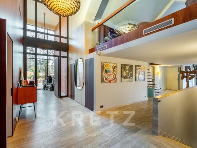 Villa d'Architecte d'exception Lyon ouest 648m² Saint Cyr Au Mont D'or