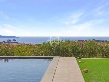 Villa de 4 chambres de luxe en vente Cavalaire sur Mer, France