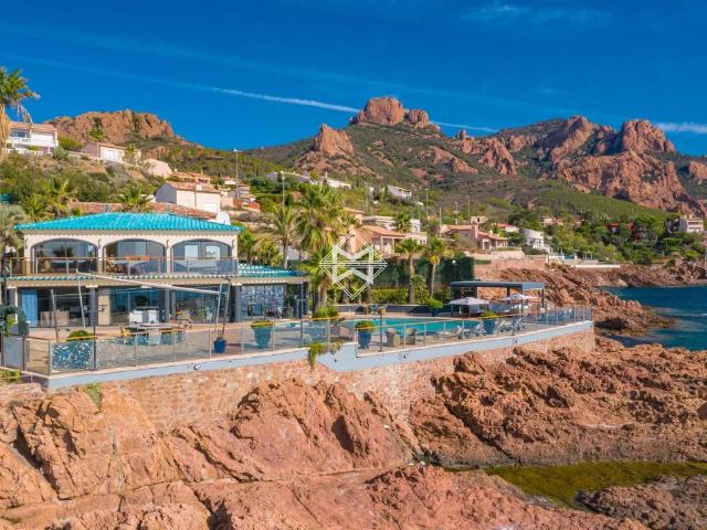 Villa de 4 pièces de luxe en vente Agay, France