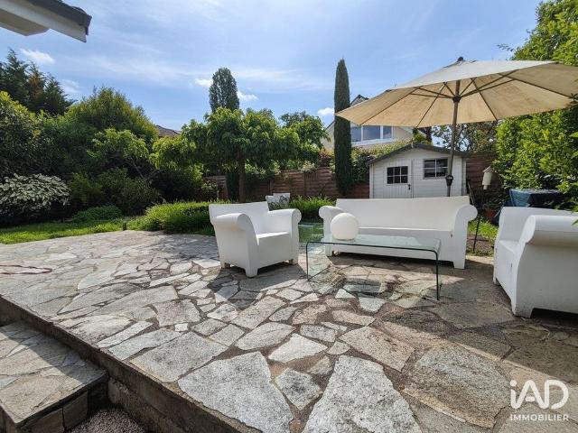 Villa de 5 pièces de luxe en location Nernier, France