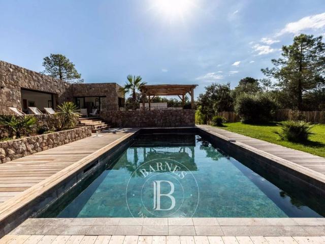 Villa de 5 pièces de luxe en vente Sainte Lucie de Porto Vecchio, Corse