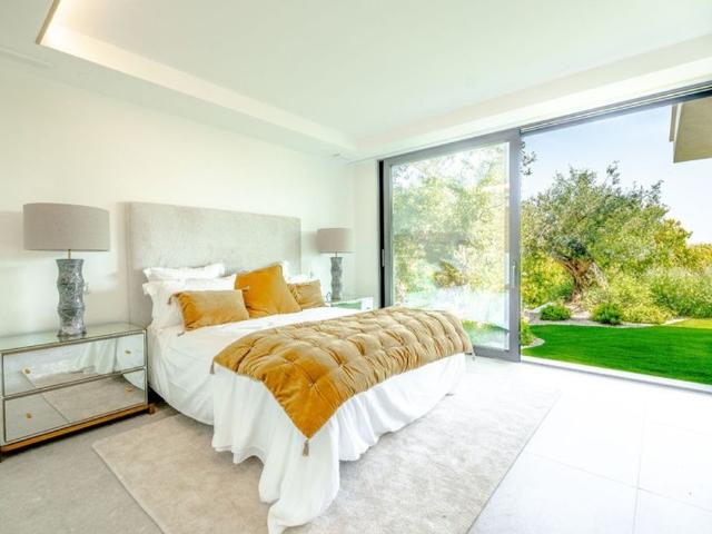 Villa de 5 pièces de luxe en vente 247, Chemin de la Traversière – 06250 Mougins, Mougins, Alpes Maritimes, Provence Alpes Côte d'Azur