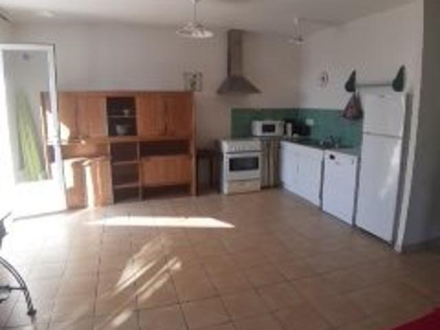Villa de 60m2 sur plus de 1200m2 de terrain à QUINSON 60m² Quinson
