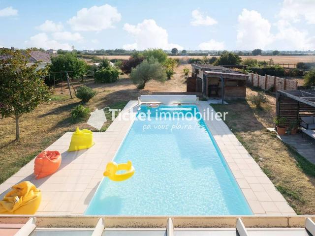 Villa de 6 pièces de luxe en vente Cornebarrieu, France