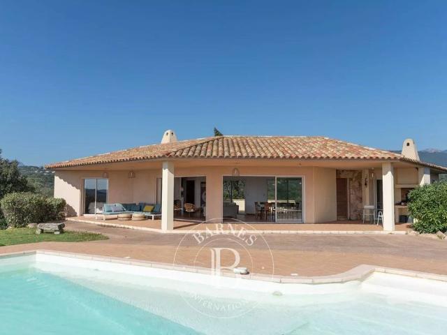 Villa de 6 pièces de luxe en vente Porto Vecchio, France