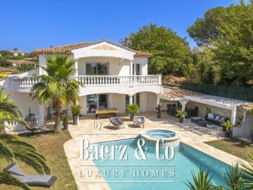Villa de 6 pièces de luxe en vente 83600, Fréjus, Provence Alpes Côte d'Azur