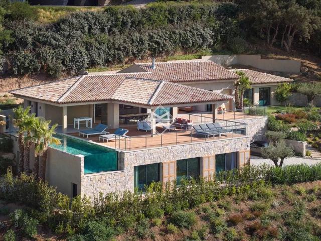 Villa de luxe de 7 pièces en location Grimaud, Provence Alpes Côte d'Azur